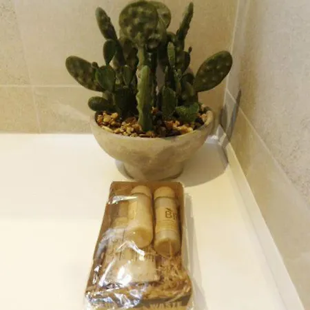 Isabel, Con Piscina, Restaurante Y Zona De Juegos *